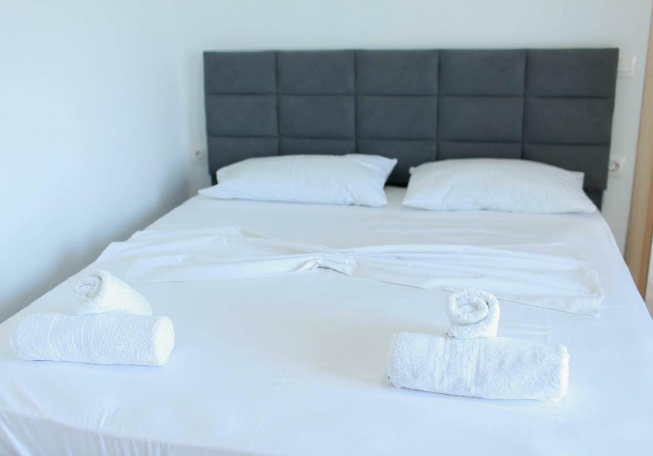 Mihalis Apartments Χειμάρρα Εξωτερικό φωτογραφία